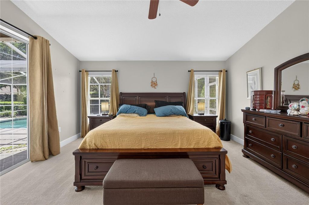 Image 28 of property listing at 10160 WHISPER POINTE DRIVE, Tampa, FL 33647