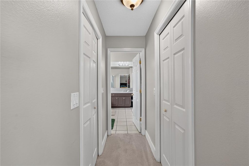 Image 32 of property listing at 10160 WHISPER POINTE DRIVE, Tampa, FL 33647