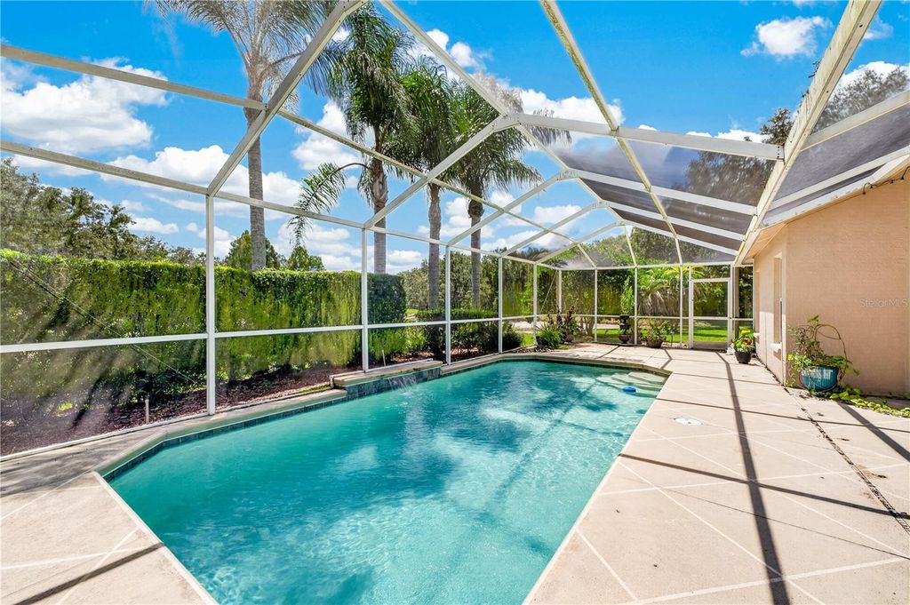 Image 53 of property listing at 10160 WHISPER POINTE DRIVE, Tampa, FL 33647