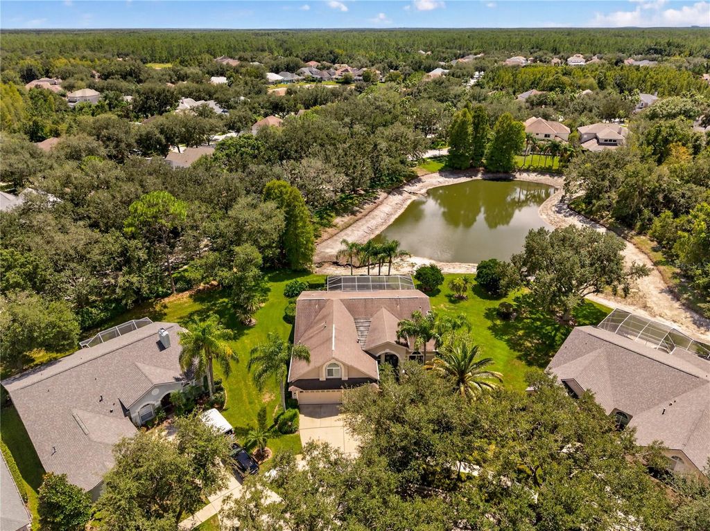 Image 61 of property listing at 10160 WHISPER POINTE DRIVE, Tampa, FL 33647