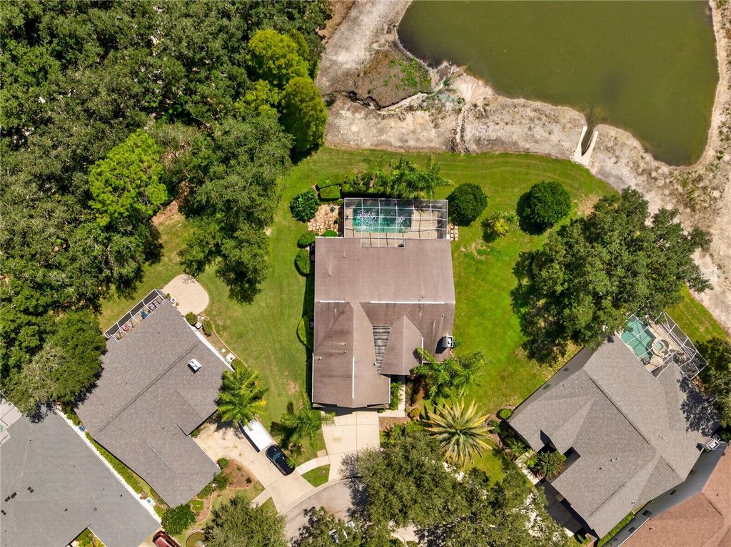 Image 66 of property listing at 10160 WHISPER POINTE DRIVE, Tampa, FL 33647