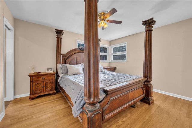 902 Sycamore Dr, Manchester, TN 37355