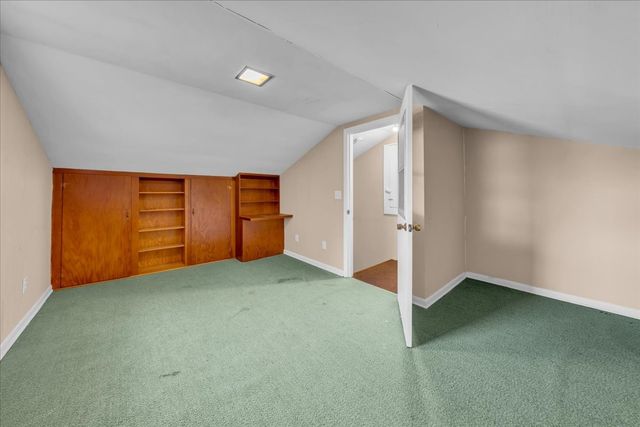 902 Sycamore Dr, Manchester, TN 37355