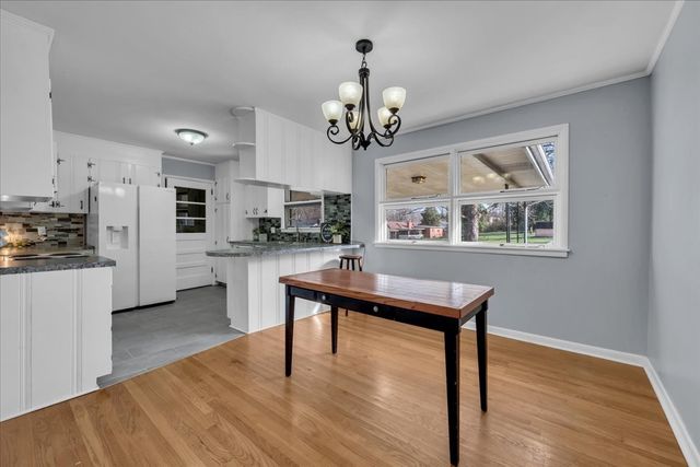 902 Sycamore Dr, Manchester, TN 37355