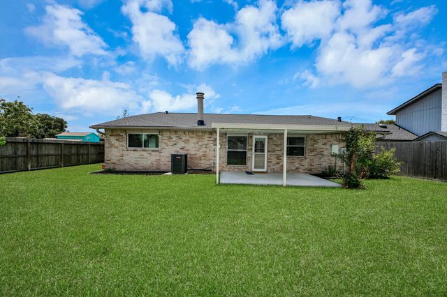 8402 Church Light Lane, Houston, TX 77064