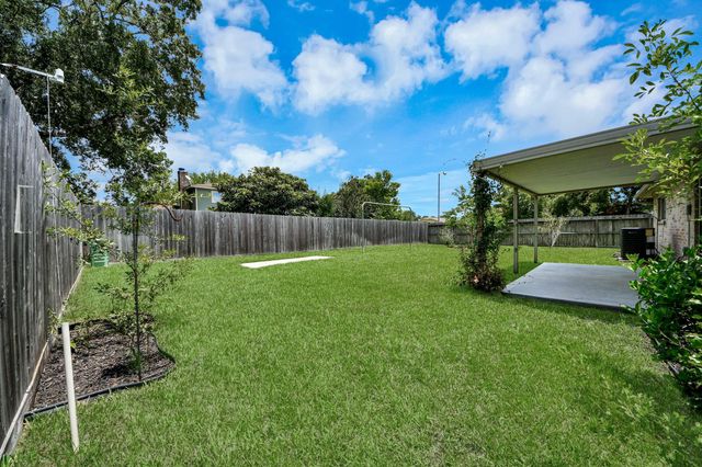 8402 Church Light Lane, Houston, TX 77064