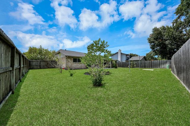 8402 Church Light Lane, Houston, TX 77064