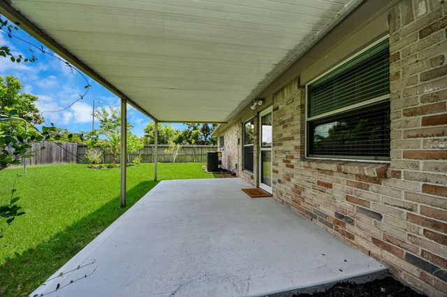 8402 Church Light Lane, Houston, TX 77064