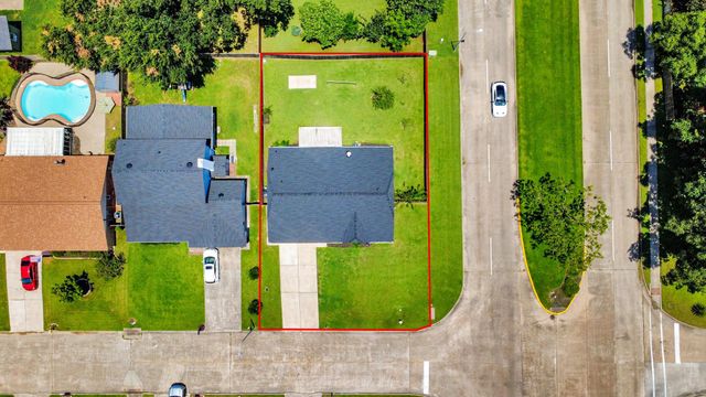 8402 Church Light Lane, Houston, TX 77064