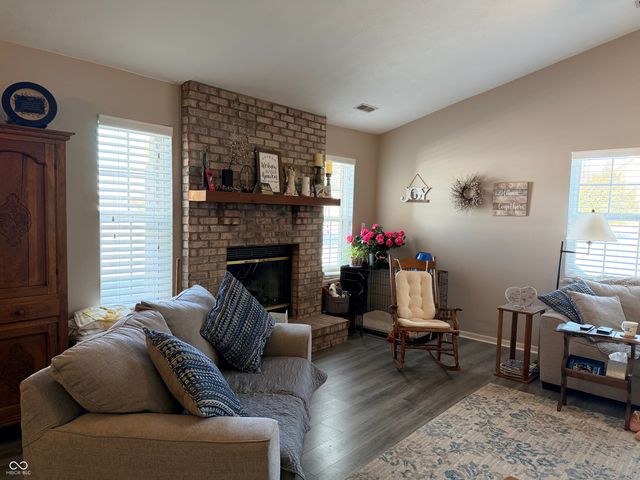 5985 E Holes Crossing Drive, Crawfordsville, IN 47933