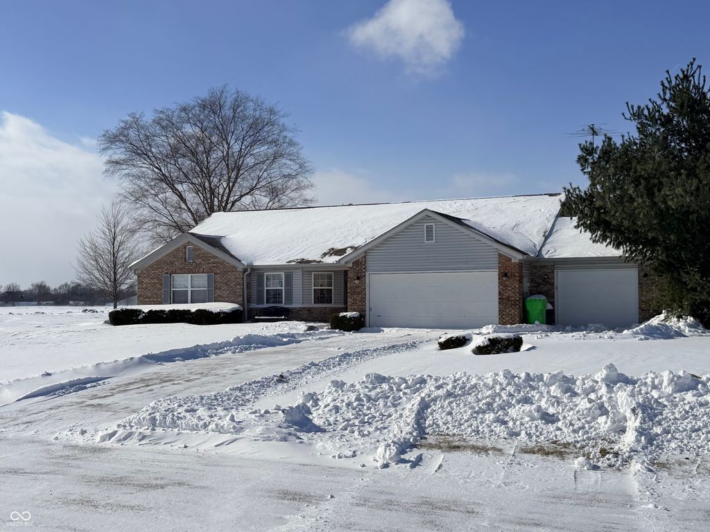 5985 E Holes Crossing Drive, Crawfordsville, IN 47933