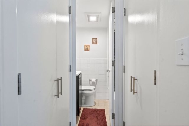 45 Longwood Ave 409, Brookline, MA 02446