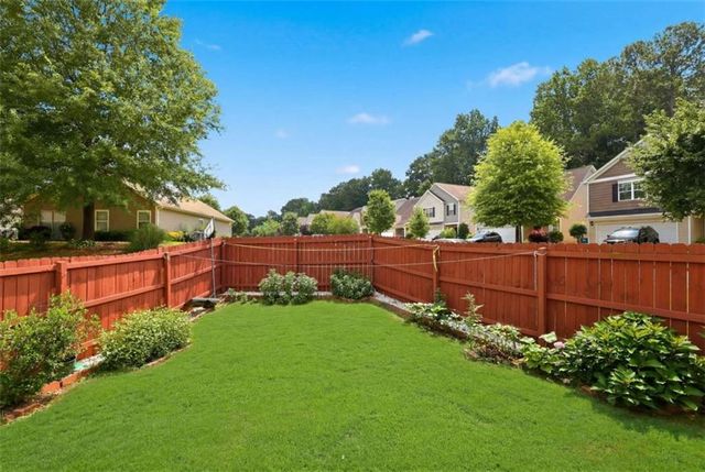 574 Lobdale Falls Drive, Lawrenceville, GA 30045