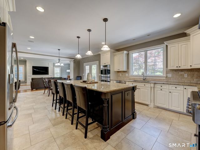 5 Maryanna Way, Rocky Hill, CT 06067