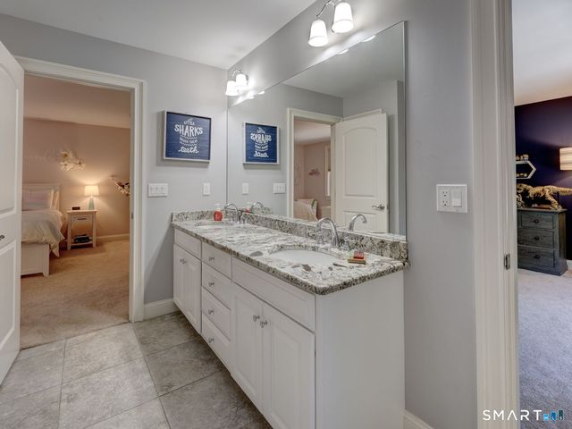 5 Maryanna Way, Rocky Hill, CT 06067