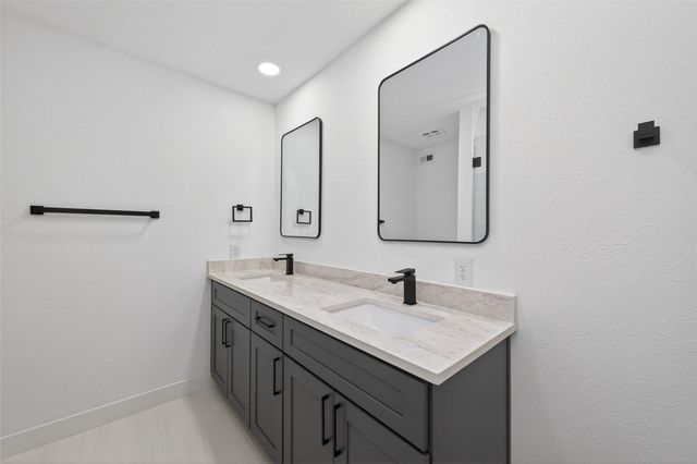 2123 Lake Village Drive, Houston, TX 77339