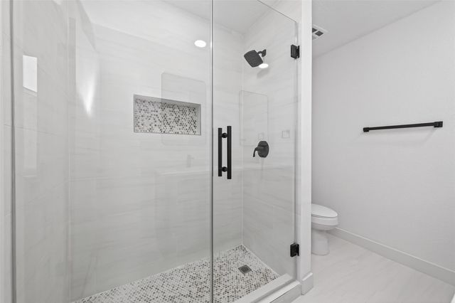 2123 Lake Village Drive, Houston, TX 77339