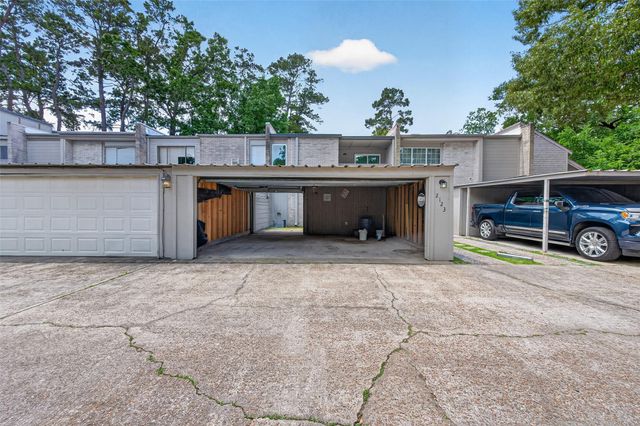 2123 Lake Village Drive, Houston, TX 77339