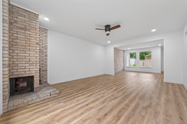 2123 Lake Village Drive, Houston, TX 77339