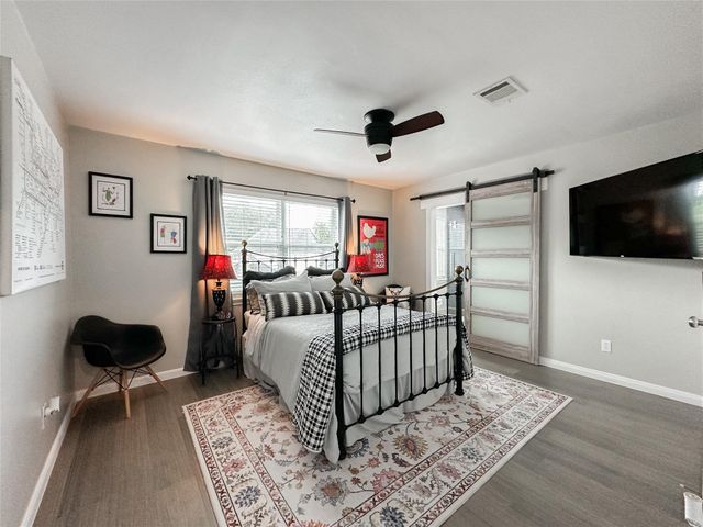 15735 Fleetwood Oaks Drive, Houston, TX 77079