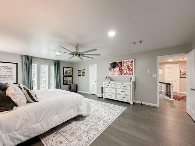 15735 Fleetwood Oaks Drive, Houston, TX 77079