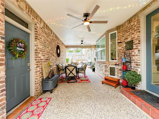 15735 Fleetwood Oaks Drive, Houston, TX 77079
