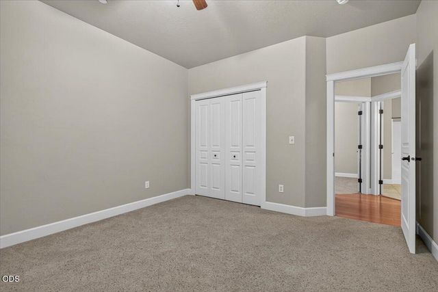 2883 Strasburg Street, Medford, OR 97504