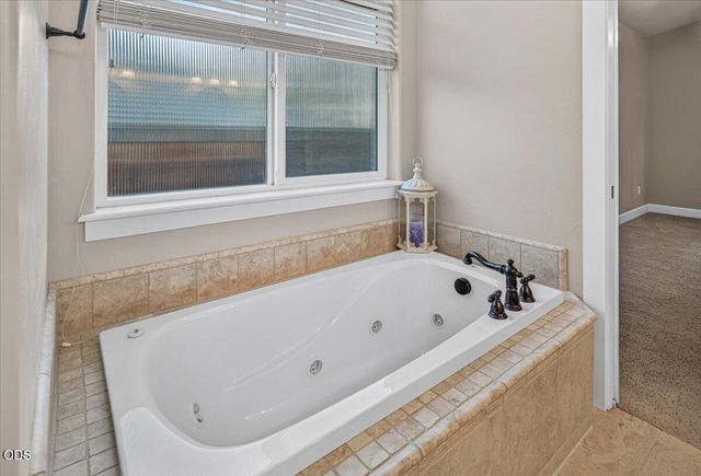 2883 Strasburg Street, Medford, OR 97504