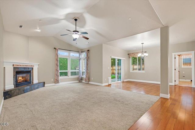2883 Strasburg Street, Medford, OR 97504