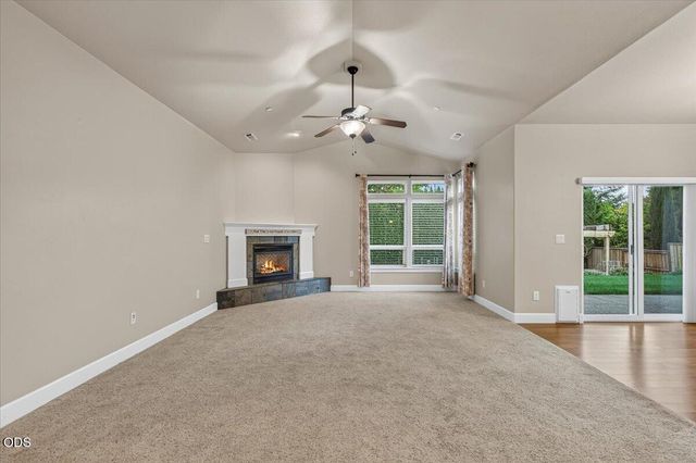 2883 Strasburg Street, Medford, OR 97504
