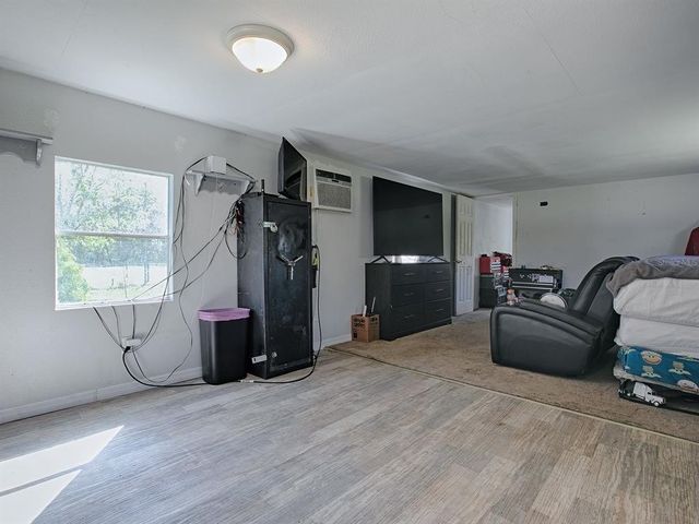 112 CR 551, Bushnell, FL 33513