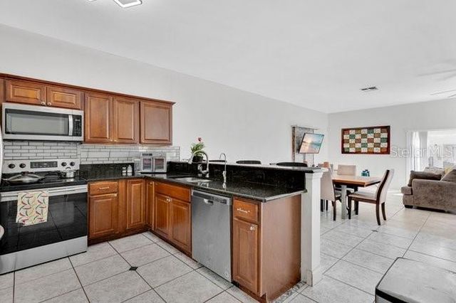 1057 UNIVERSAL REST PLACE, Kissimmee, FL 34744