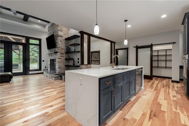 6745 S Lowes Creek Road, Eau Claire, WI 54701