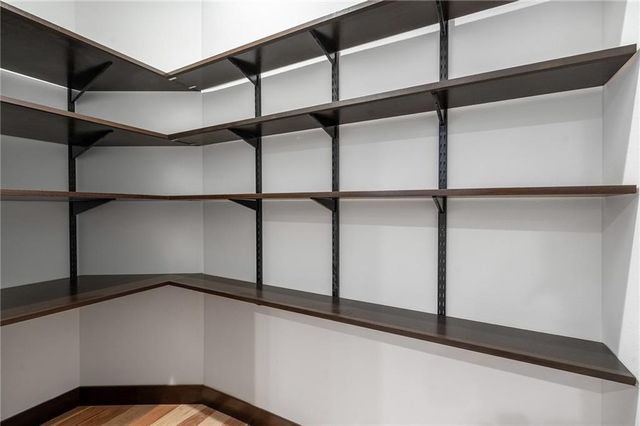 6745 S Lowes Creek Road, Eau Claire, WI 54701