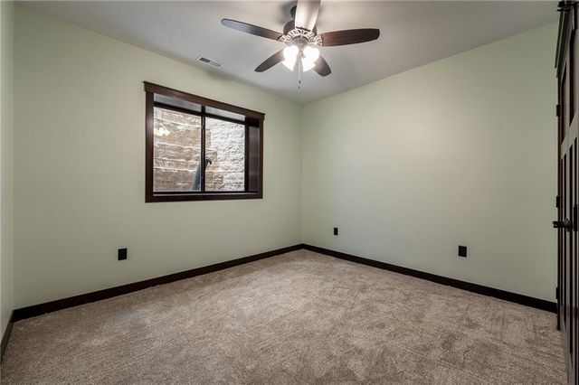 6745 S Lowes Creek Road, Eau Claire, WI 54701