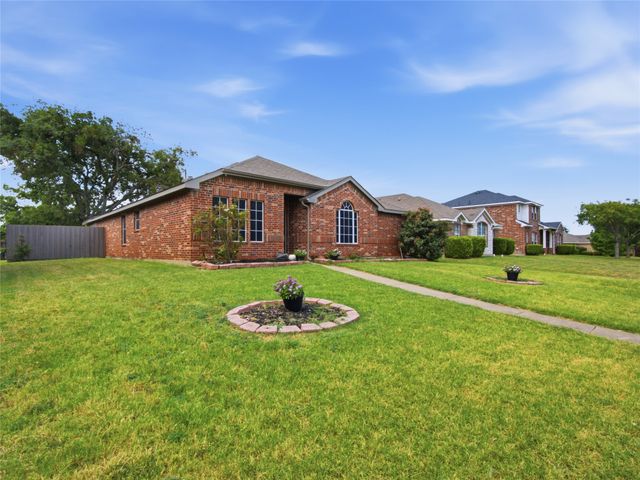 1825 Mason Way, Lancaster, TX 75134