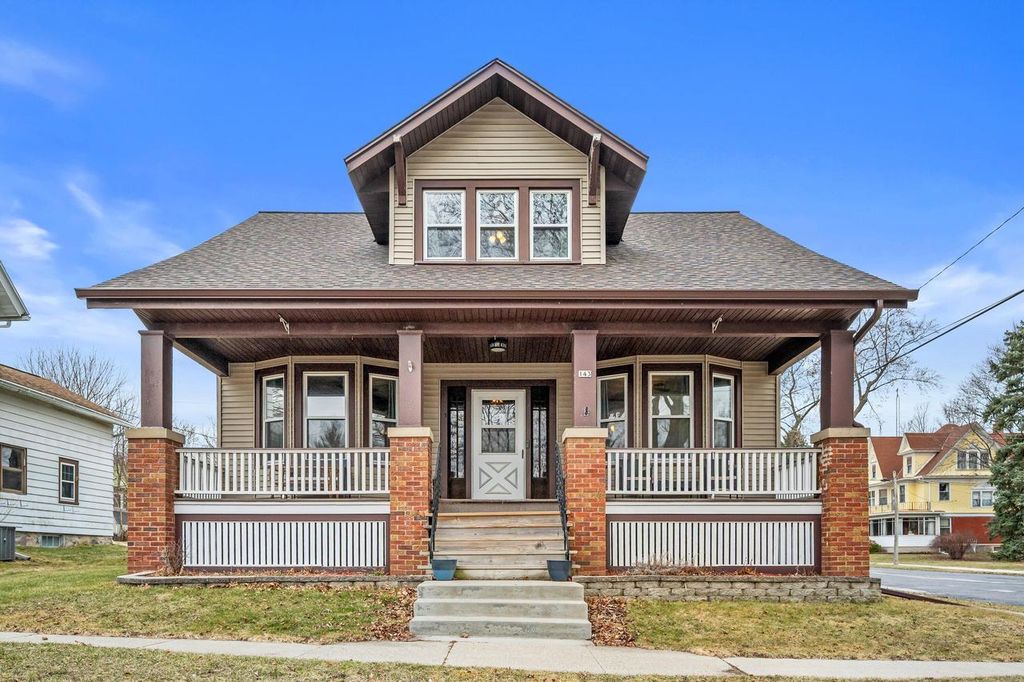 143 N Ridge STREET, Hustisford, WI 53034