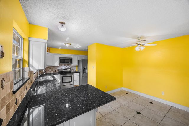 7211 Sandswept Lane, Houston, TX 77086