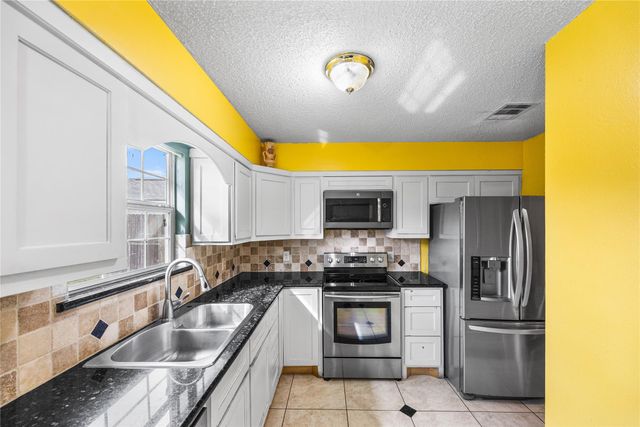 7211 Sandswept Lane, Houston, TX 77086