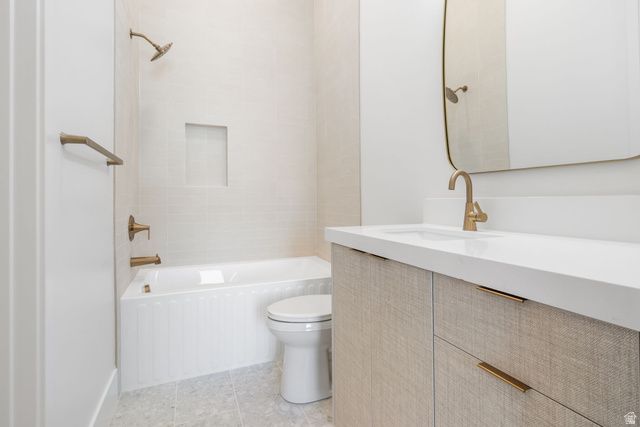 863 N EMERY LN, Elk Ridge, UT 84651