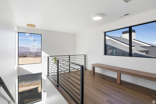 863 N EMERY LN, Elk Ridge, UT 84651