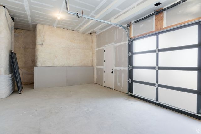 863 N EMERY LN, Elk Ridge, UT 84651