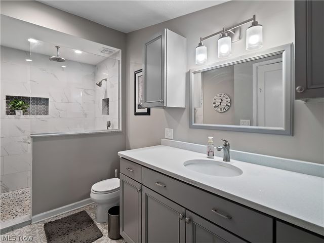 188 Jackson Street, Amherst, OH 44001