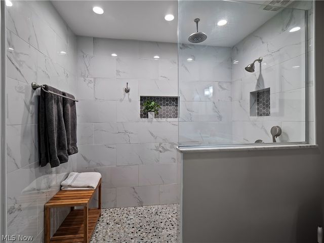 188 Jackson Street, Amherst, OH 44001
