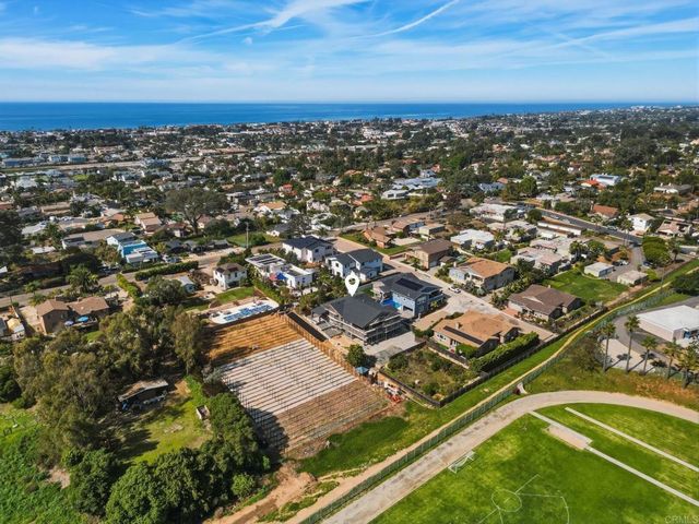 3780 82 Highland Dr., Carlsbad, CA 92008