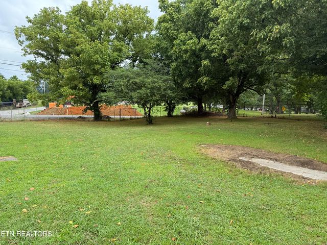 106 Keener Rd, Seymour, TN 37865