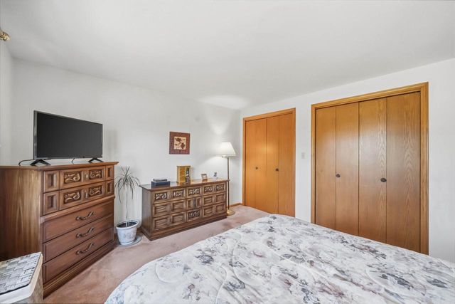 410 N 12th STREET, Oostburg, WI 53070