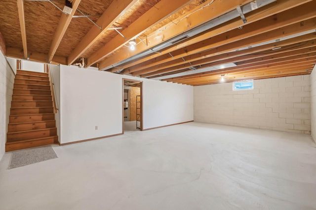 410 N 12th STREET, Oostburg, WI 53070