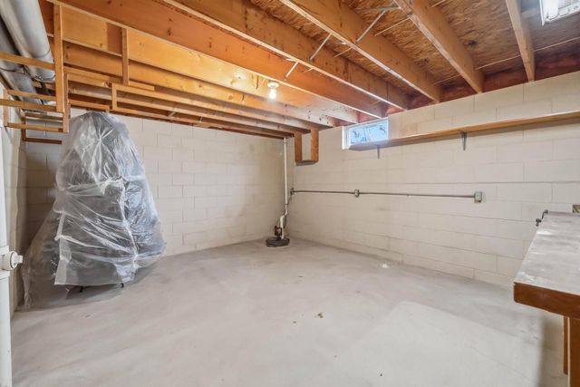 410 N 12th STREET, Oostburg, WI 53070