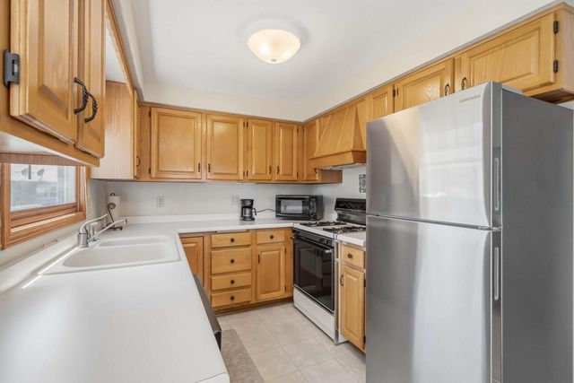 410 N 12th STREET, Oostburg, WI 53070
